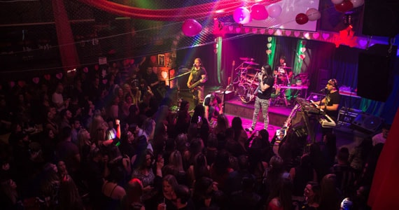 Rolls Brothers agita noite no Stones Music Bar Rolls Brothers agita noite no Stones Music Bar