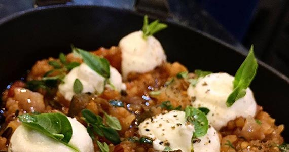 Riso.e.ria Riso.e.ria