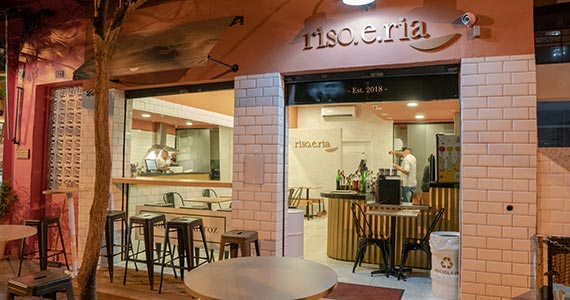 Riso.e.ria Riso.e.ria