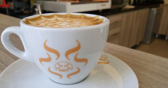 Saboreate Y Café - Fradique Coutinho