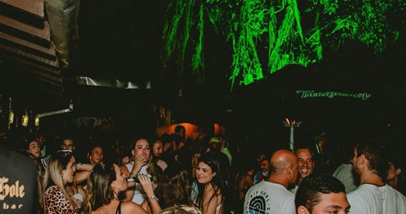 Santo Gole Maresias Bar