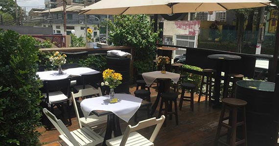 Sr. Raimundo Restaubar