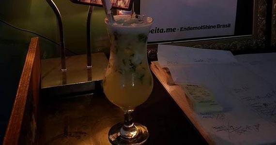 4E20 Vynil Music Bar 4E20 Vynil Music Bar