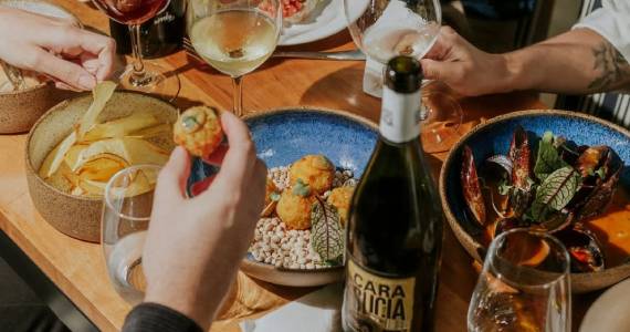 Bardega Wine Bar