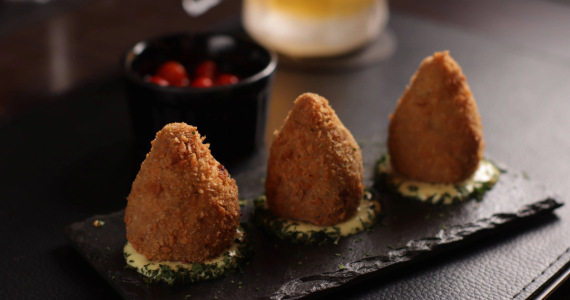 Fredio’s Parrilla & Bar