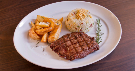 Fredio’s Parrilla & Bar