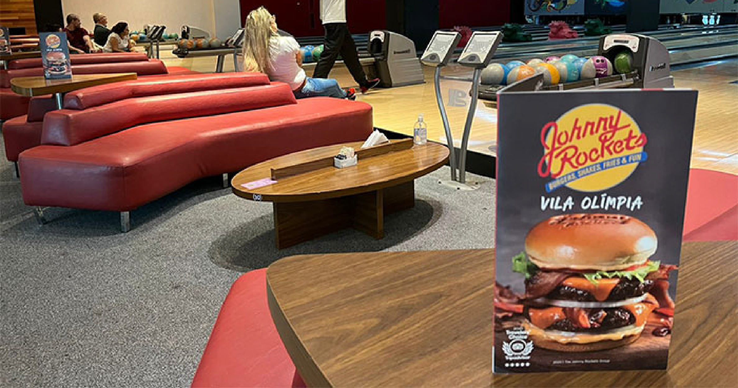Johnny Rockets - Villa Bowling