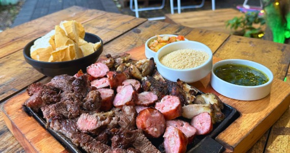 Johnny.C BBQ Burger Beer Johnny.C BBQ Burger Beer