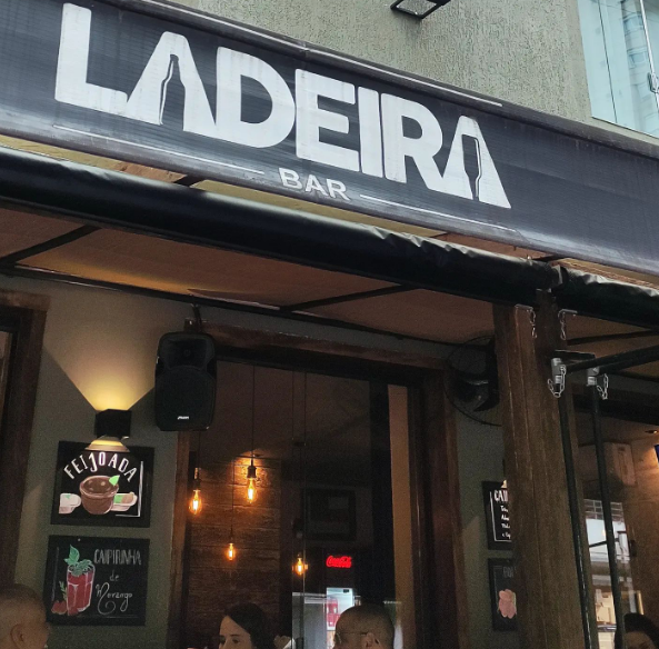 Ladeira Bar