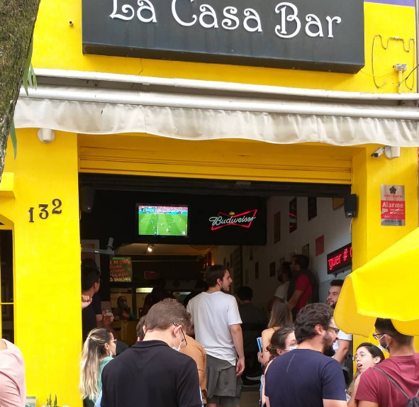 La Casa Bar