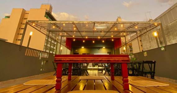 Itaewon Norebang e Potcha Itaewon Norebang e Potcha