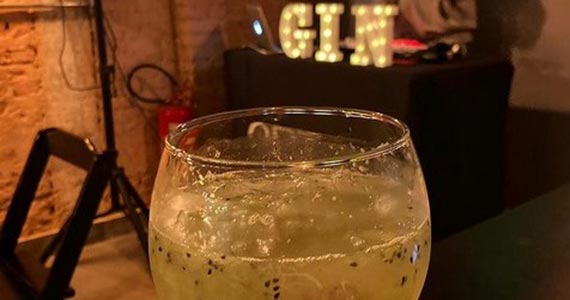 Optmist Café Bar Optmist Café Bar