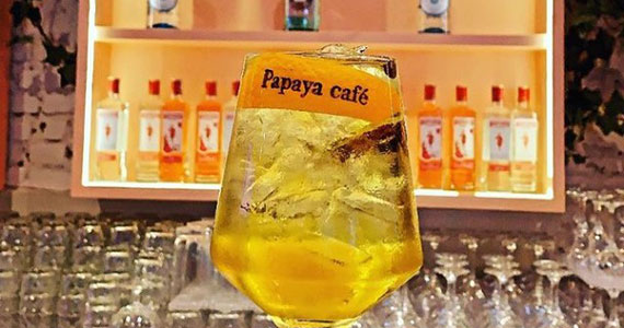 Papaya Café