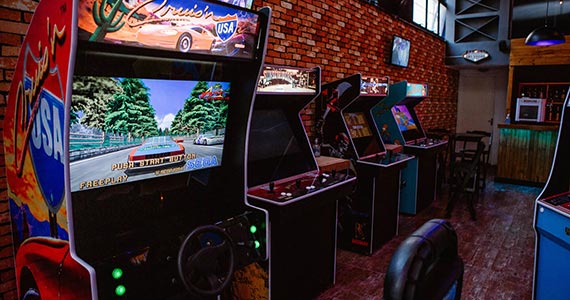 Round 2 Arcade Bar