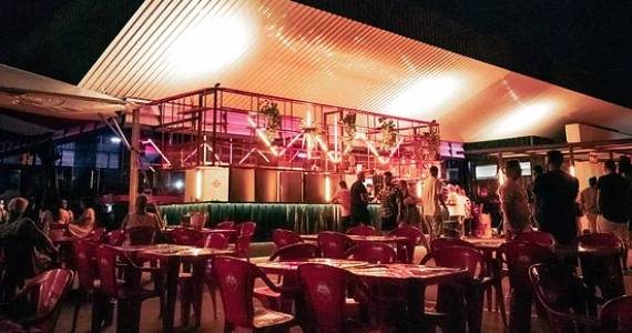 Vibe Bar & Restaurante