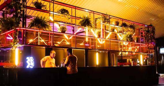 Vibe Bar & Restaurante