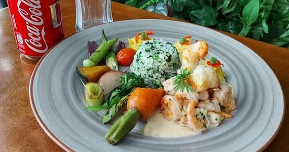 Zurich Bar e Restaurante