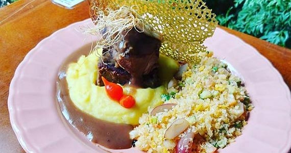 Zurich Bar e Restaurante