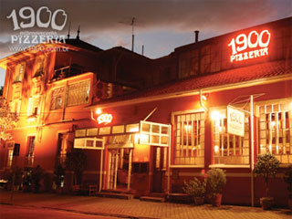 Fãs de pizza pagam meia na 1900 Fãs de pizza pagam meia na 1900