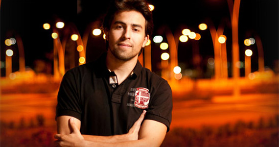 O DJ brasileiro Bruno Barudi se apresenta nos festivais Dream Valley e Lollapalooza