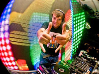 Sirena recebe o renomado Dj Carlo Dall'Anese