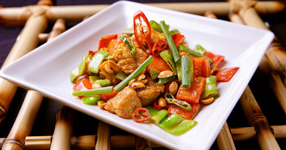 O restaurante Chifa Wok apresenta sua Fusion Cusine para a cena gastronômica
