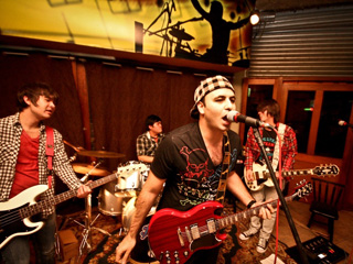 Banda MR Kaos será uma das atrações na Expomusic 2011