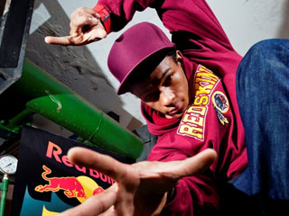 No berço do Hip Hop, brasileiro estréia em campeonato mundial de Breakdance No berço do Hip Hop, brasileiro estréia em campeonato mundial de Breakdance