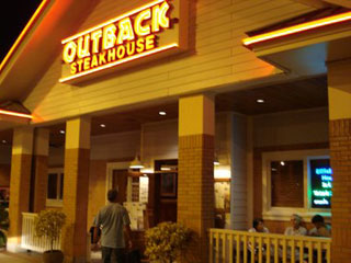 Outback Steakhouse amplia cardápio com três novos pratos