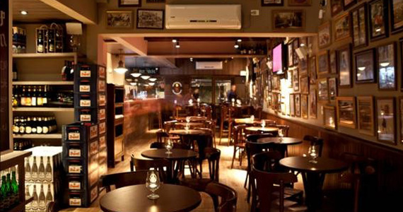 The Ale House Pub resgata o antigo, o clássico e o tradicional The Ale House Pub resgata o antigo, o clássico e o tradicional