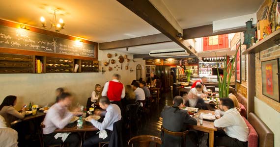 Restorando ajuda foliões a economizarem em restaurantes antes do Carnaval