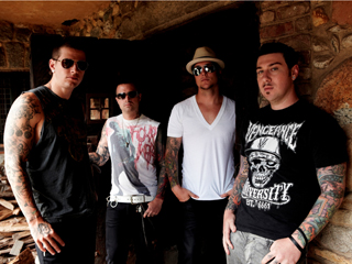 Avenged Sevenfold volta o Brasil para divulgar novo CD Avenged Sevenfold volta o Brasil para divulgar novo CD
