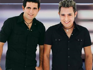 Alex & Ronaldo apresentam novo trabalho Alex & Ronaldo apresentam novo trabalho