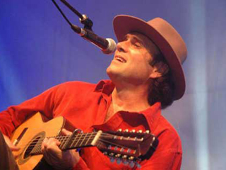 Auditório Ibirapuera recebe grandes nomes da viola para lançamento do projeto Violeiros do Brasil