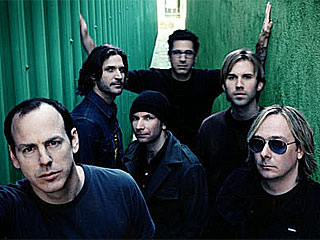 Ingressos para apresentação de Bad Religion no Brasil já estão à venda