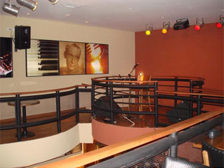 “Bar do Nelson” é a grande novidade da empresária Lilian Gonçalves na rua Canuto do Val “Bar do Nelson” é a grande novidade da empresária Lilian Gonçalves na rua Canuto do Val