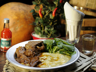 Bar Bonifácio chega à Vila Madalena com releitura de botecos tradicionais Bar Bonifácio chega à Vila Madalena com releitura de botecos tradicionais