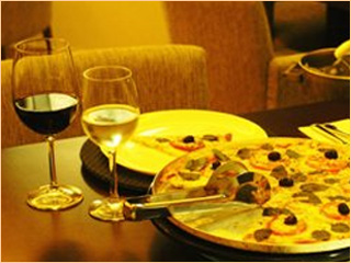 Pizza gastronômica e bons vinhos no Chalé Pizza Wine Bar