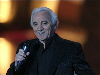 Via Funchal apresenta Charles Aznavour