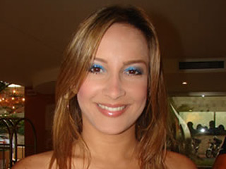 Claudia Leite em Guarulhos, dia 27 de setembro