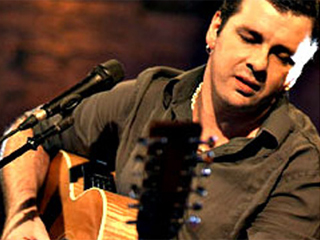 Emmerson Nogueira leva show do novo DVD ao Citibank Hall Emmerson Nogueira leva show do novo DVD ao Citibank Hall