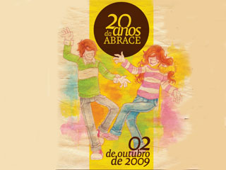 Banda Ambervision realiza show na festa de 20 anos da Abrace 