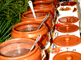 Feijoada é no Genuíno!