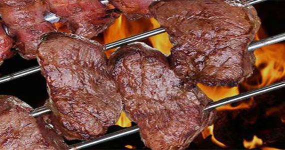 Fogo de Chão é eleita o Melhor Rodízio de carnes pela revista Go Where Gastronomia