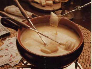 Matterhorn oferece um dos melhores Fondues de Campos do Jordão Matterhorn oferece um dos melhores Fondues de Campos do Jordão