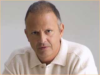 Guilherme Arantes lança dois álbuns no Citibank Hall