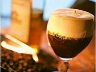 História e receita do Irish Coffee Eventos BaresSP 570x300 imagem