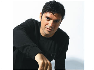 Jorge Vercilo faz show da turnê 'D.N.A' no Citibank Hall