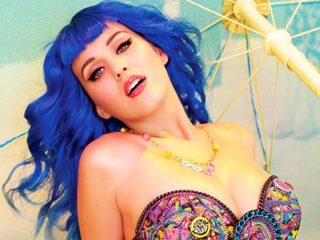 Katy Perry apresenta show futurista e sensual na Chacára do Jockey