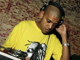 SPKZ recebe Kl Jay do Racionais Mc´s no projeto Dugueto SPKZ recebe Kl Jay do Racionais Mc´s no projeto Dugueto